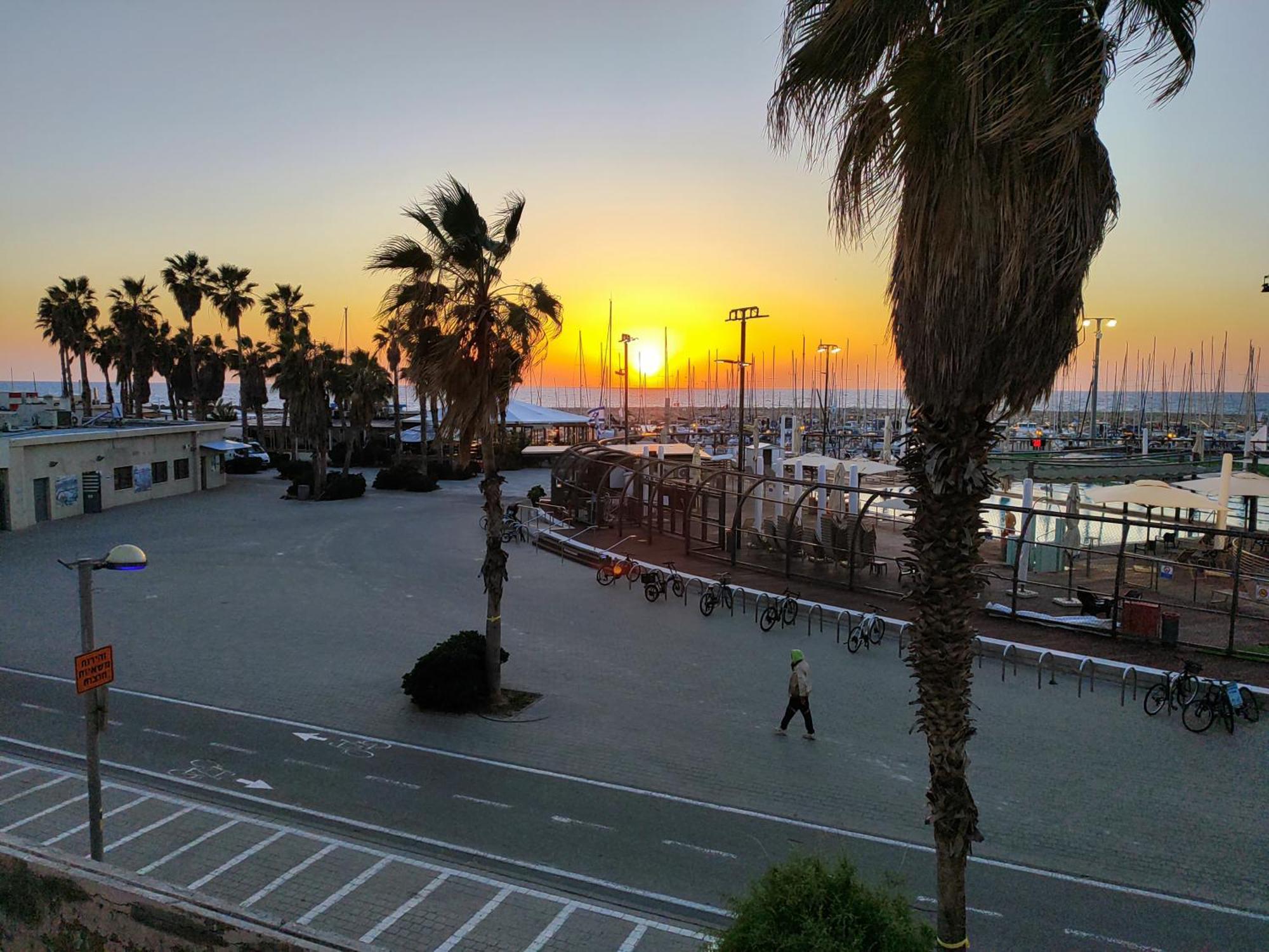Marina Beach Hotel Tel Aviv Buitenkant foto