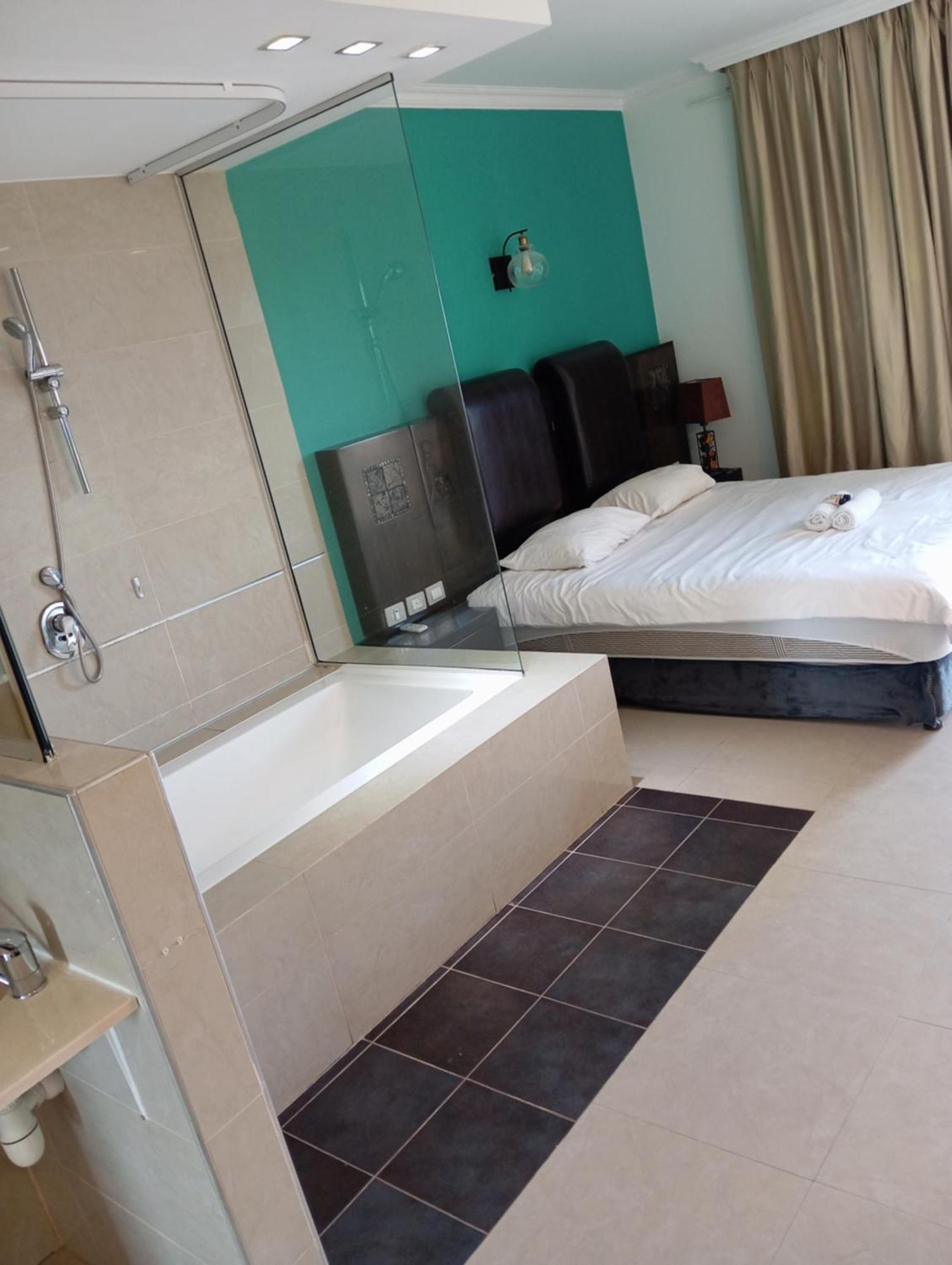 Marina Beach Hotel Tel Aviv Buitenkant foto