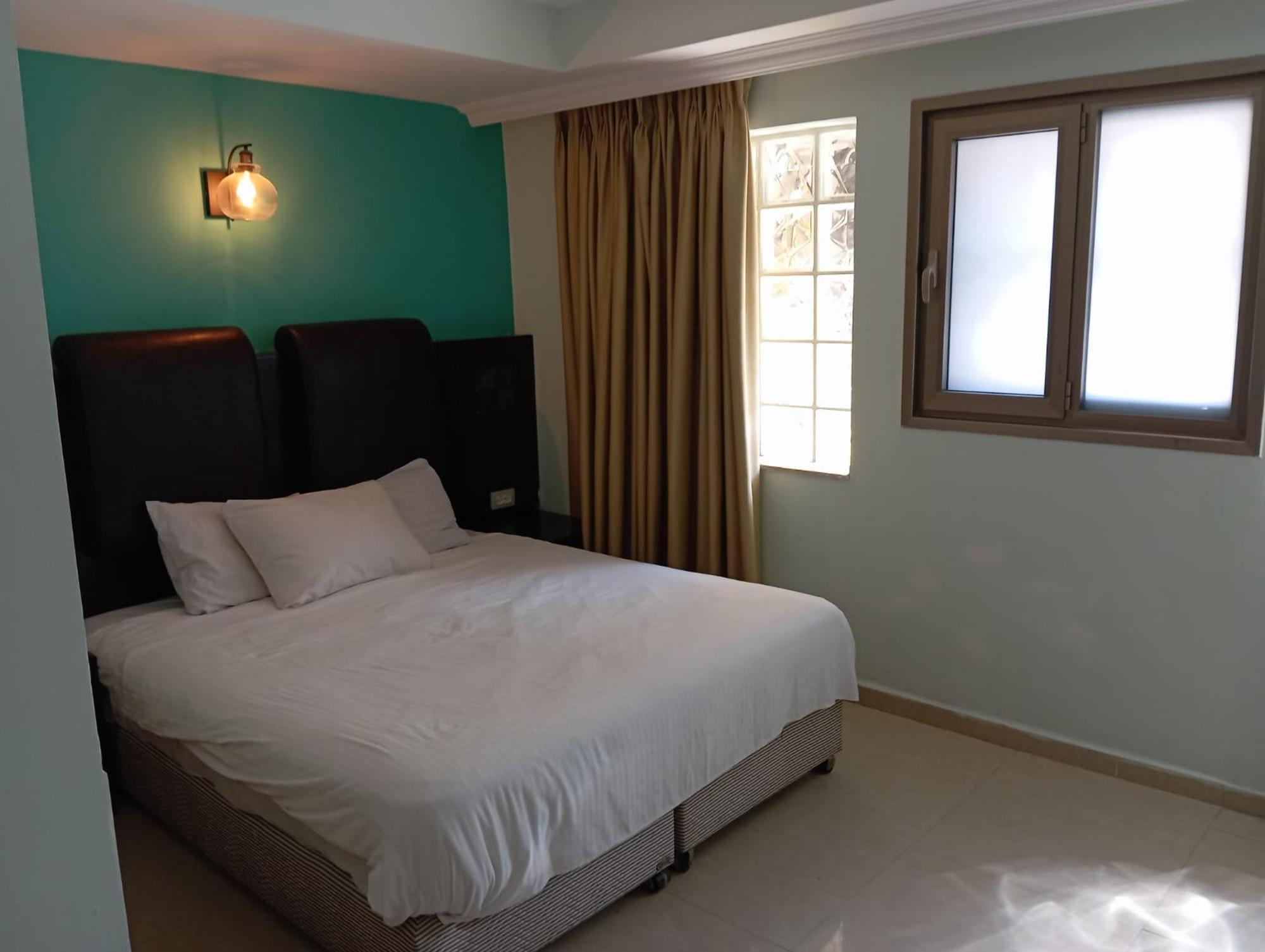Marina Beach Hotel Tel Aviv Buitenkant foto